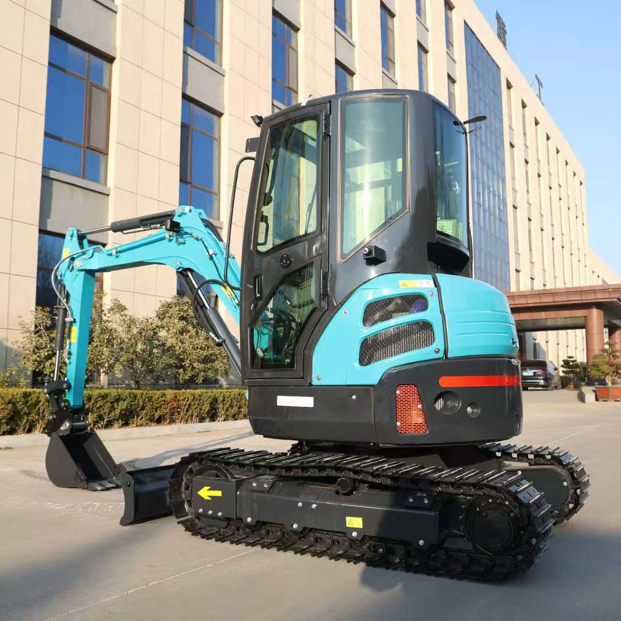 Mini Escavatore Idraulico Cing - Tractor Backhoe recensione e prezzo
